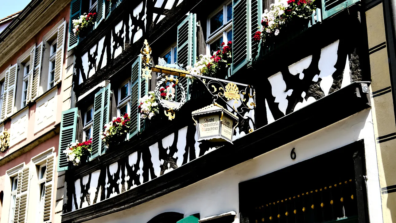 Schlenkerla-Brauereiausschank in der Dominikanerstraße in Bamberg